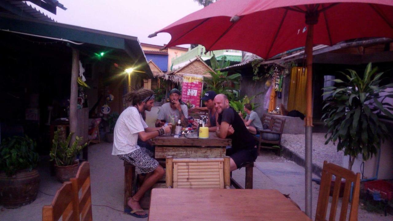 The Pier Homestay Thongsala Ngoại thất bức ảnh