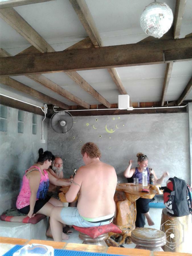 The Pier Homestay Thongsala Ngoại thất bức ảnh